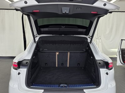 2020 Porsche CAYENNE 缩略图 26