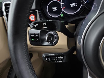 2020 Porsche CAYENNE 缩略图 33