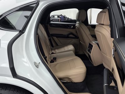 2020 Porsche CAYENNE 缩略图 18