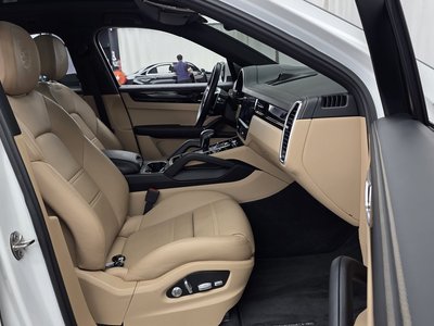 2020 Porsche CAYENNE 缩略图 17