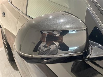 2021 BMW X6 — миниатюра 37