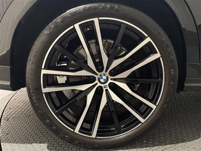 2021 BMW X6 — миниатюра 32