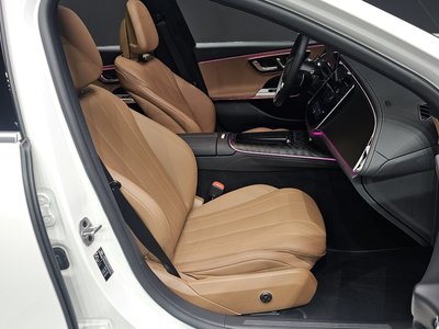 MERCEDES-BENZ E-CLASS - 10