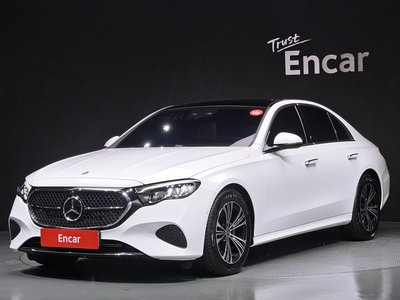 MERCEDES-BENZ E-CLASS - 1