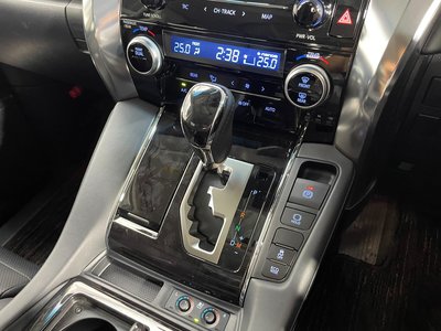 2023 Toyota ALPHARD 缩略图 11