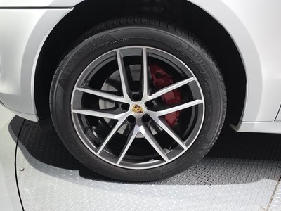 PORSCHE MACAN - 6