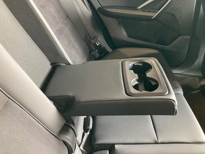 2025 BMW X1 — миниатюра 47
