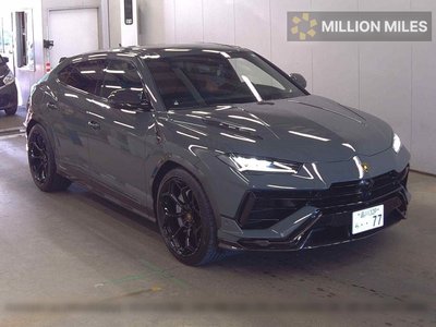 LAMBORGHINI URUS - 1