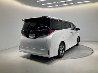 2023 Toyota ALPHARD 照片 4