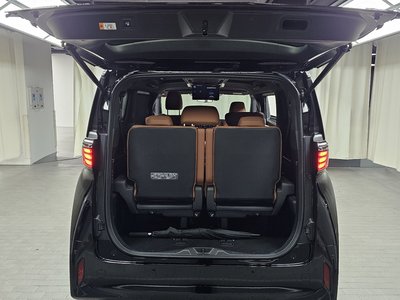 2025 TOYOTA ALPHARD — миниатюра 20