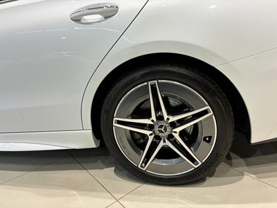 MERCEDES-BENZ C-CLASS - 10