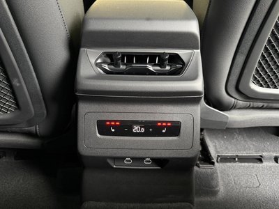 صورة مصغرة 177 لـ 2025 AUDI Q6 E-TRON