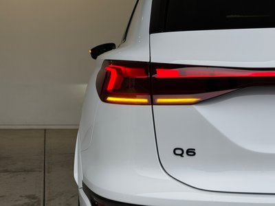 صورة مصغرة 213 لـ 2025 AUDI Q6 E-TRON