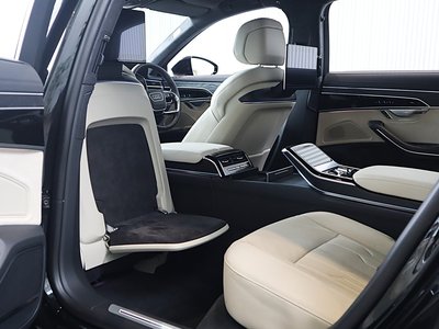 2024 AUDI A8 缩略图 514