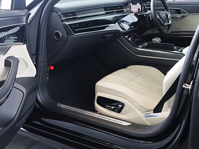 2024 AUDI A8 缩略图 436