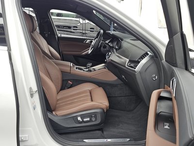 2022 BMW X6 缩略图 17