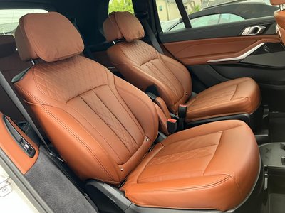 2025 BMW X7 thumbnail 46