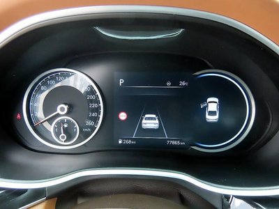 GENESIS G80 (RG3) - 9