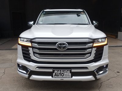 TOYOTA LAND CRUISER 300 - 4