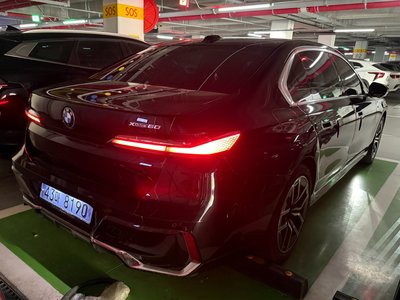 BMW I7 - 3