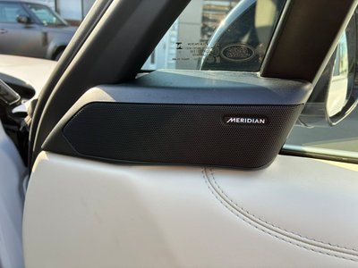 2023 LAND Rover RANGE ROVER — миниатюра 11