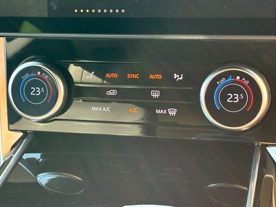 2023 LAND Rover RANGE ROVER — миниатюра 45
