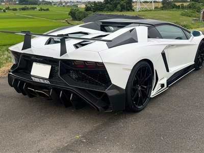 LAMBORGHINI AVENTADOR ROADSTER - 5
