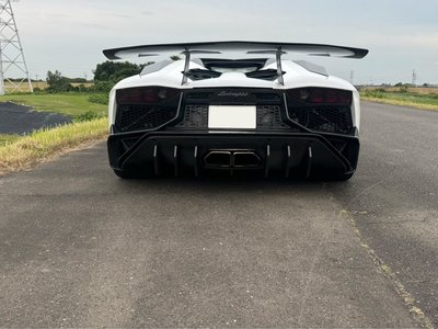 LAMBORGHINI AVENTADOR ROADSTER - 6