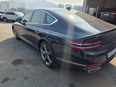 GENESIS G80 (RG3) - 7
