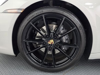 PORSCHE 911 - 6