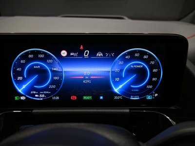 2025 Mercedes-BENZ EQA — миниатюра 24