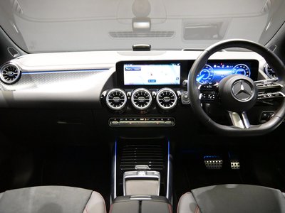 2025 Mercedes-BENZ EQA — миниатюра 45