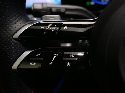 2025 Mercedes-BENZ EQA — миниатюра 20