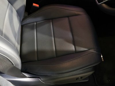 MERCEDES-BENZ GLE - 10