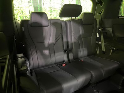 2025 Toyota ALPHARD — фото 10