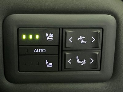 2025 Toyota ALPHARD — миниатюра 30