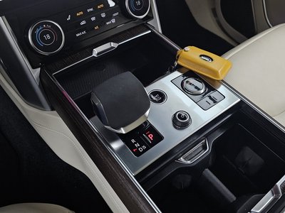 2023 LAND Rover RANGE ROVER — миниатюра 12
