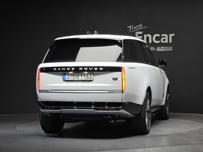 صورة 4 لـ 2023 LAND Rover RANGE ROVER