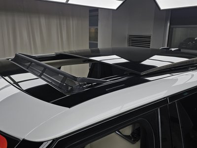2023 LAND Rover RANGE ROVER — миниатюра 30