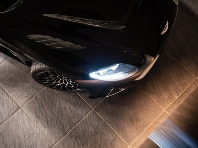 ASTON MARTIN DBS SUPERLEGGERA - 1