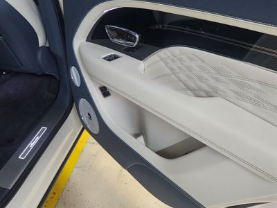 صورة 5 لـ 2024 Bentley BENTAYGA