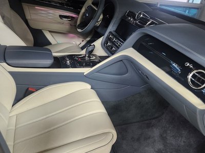 صورة 6 لـ 2024 Bentley BENTAYGA