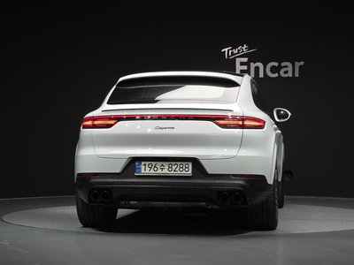 PORSCHE CAYENNE - 4