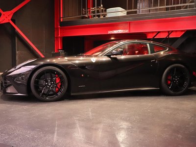 FERRARI F12 - 5