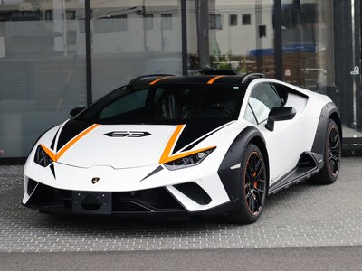 LAMBORGHINI HURACAN STERRATO