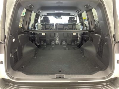 2026 Toyota LAND CRUISER 300 缩略图 28
