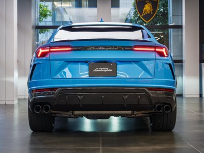 LAMBORGHINI URUS - 9