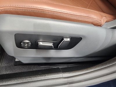 2024 BMW 5 SERIES thumbnail 31
