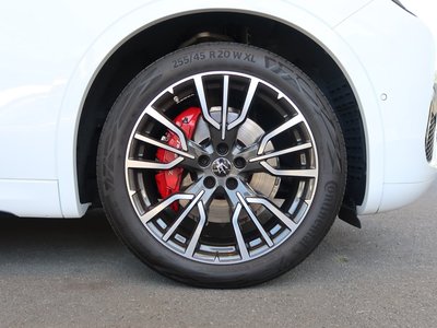 صورة 4 لـ 2023 Maserati GRECALE