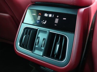 2023 Maserati GRECALE — миниатюра 31